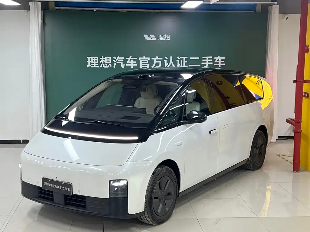 Li Auto Li MEGA 2025