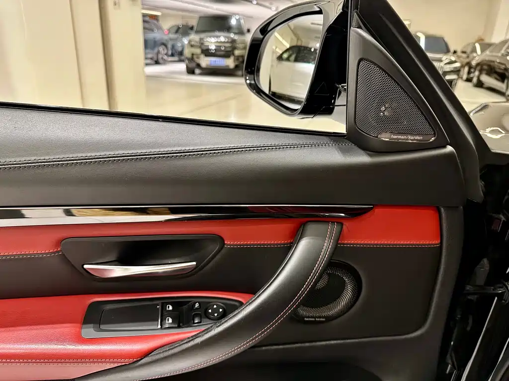 BMW M4 2019 — фото 13