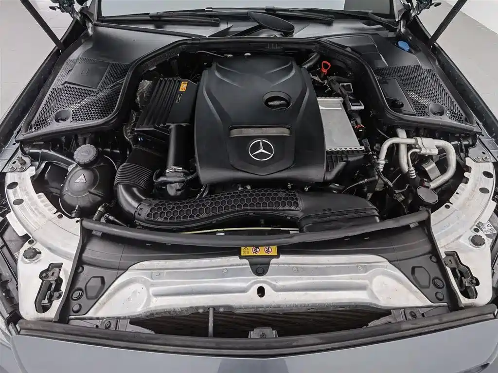 Mercedes-Benz C-Class 2019