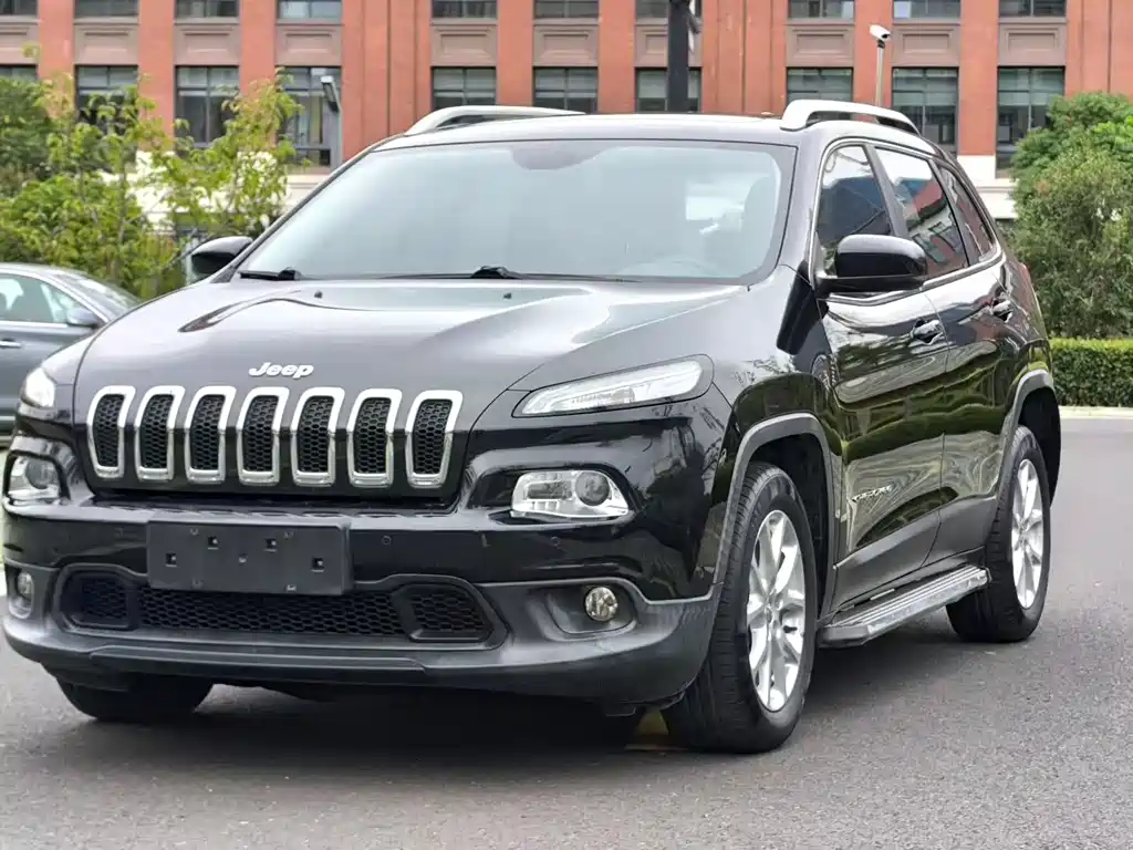 Jeep Cherokee 2016