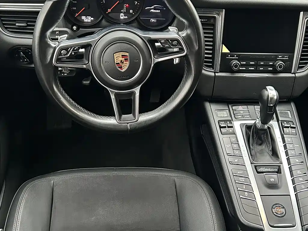 Porsche Macan 2016 — фото 6