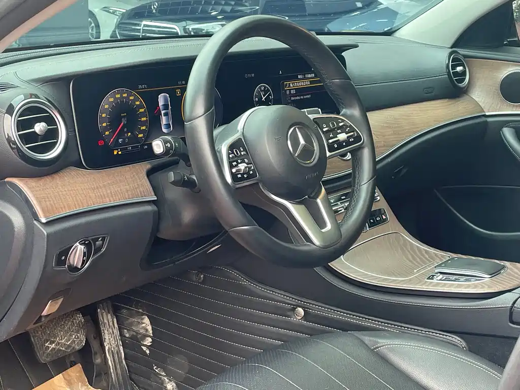 Mercedes-Benz E-Class 2019