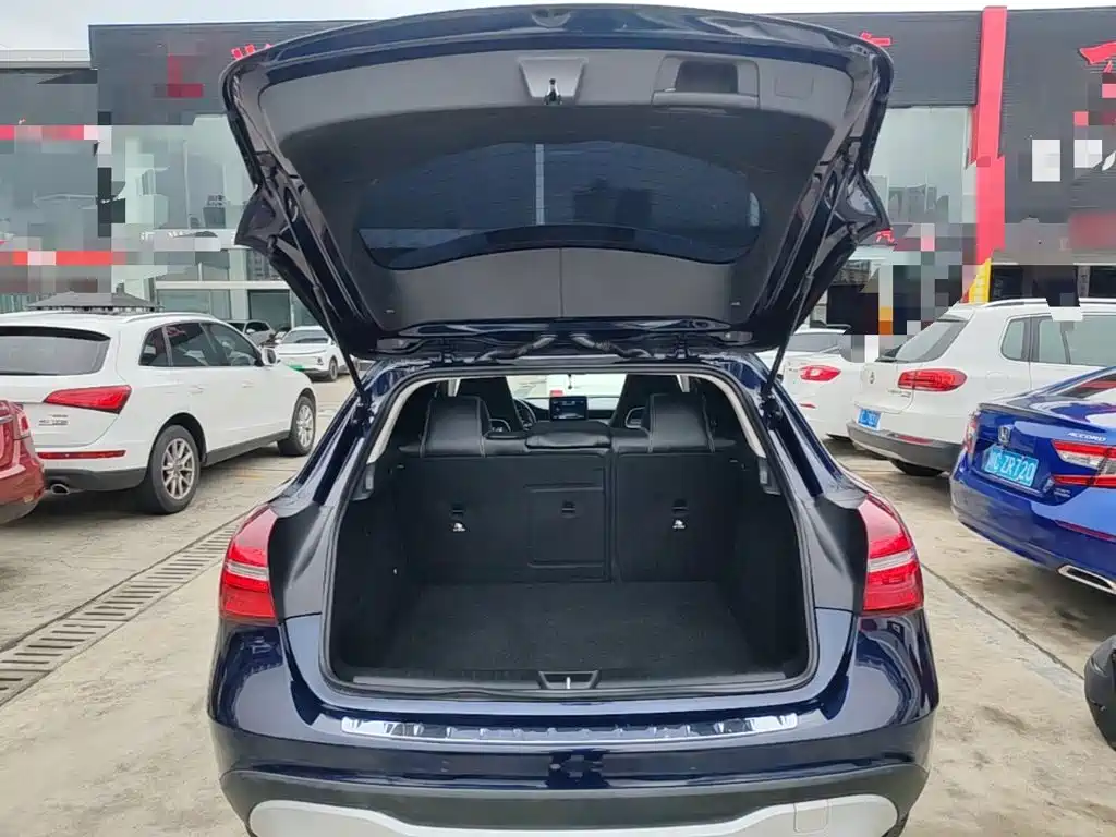 Mercedes-Benz GLA 2018 — фото 19