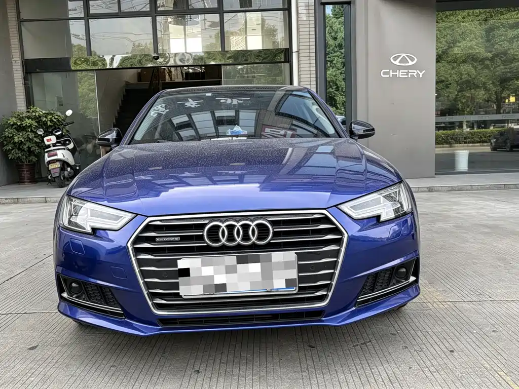 Audi A4L 2017 — фото 2