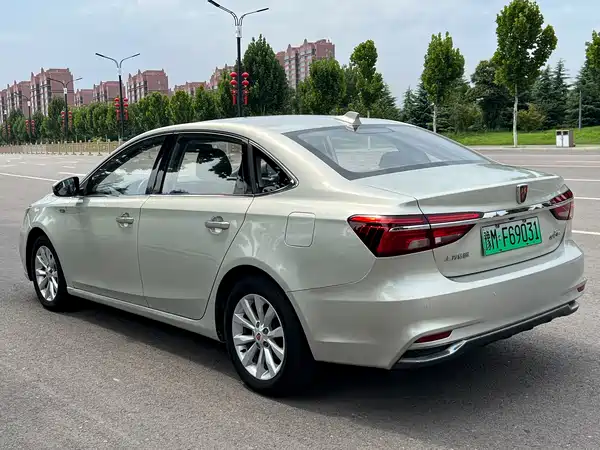 Roewe i6 New Energy 2018
