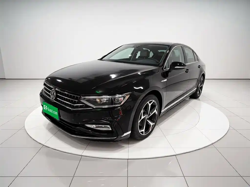 Volkswagen Magotan 2024