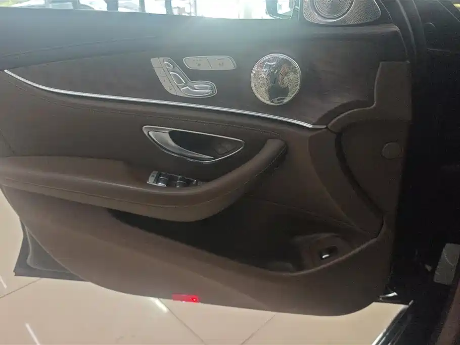 Mercedes-Benz E-Class 2020