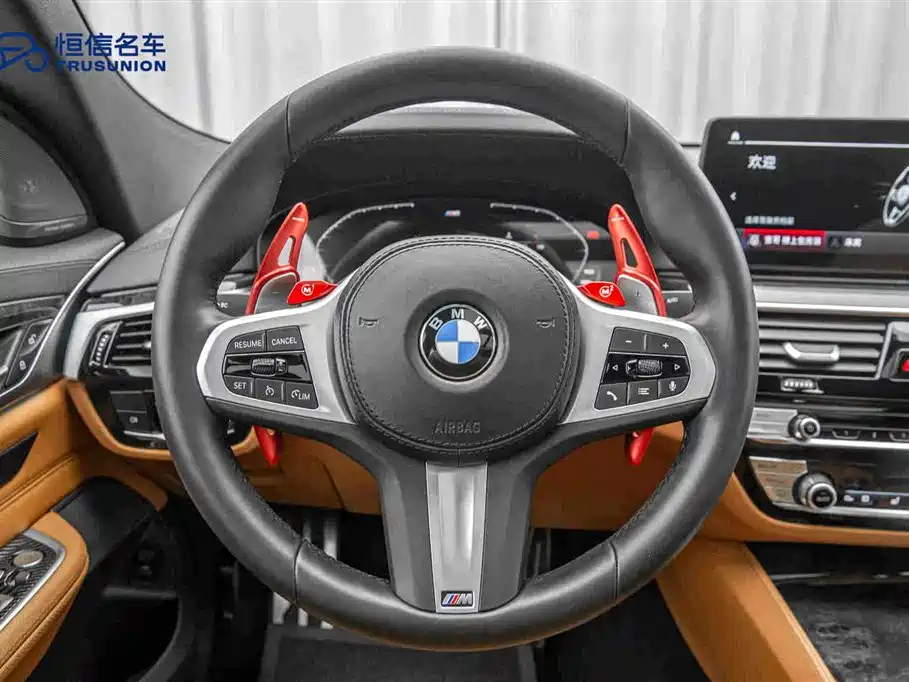 BMW 6 Series GT 2023 — фото 17