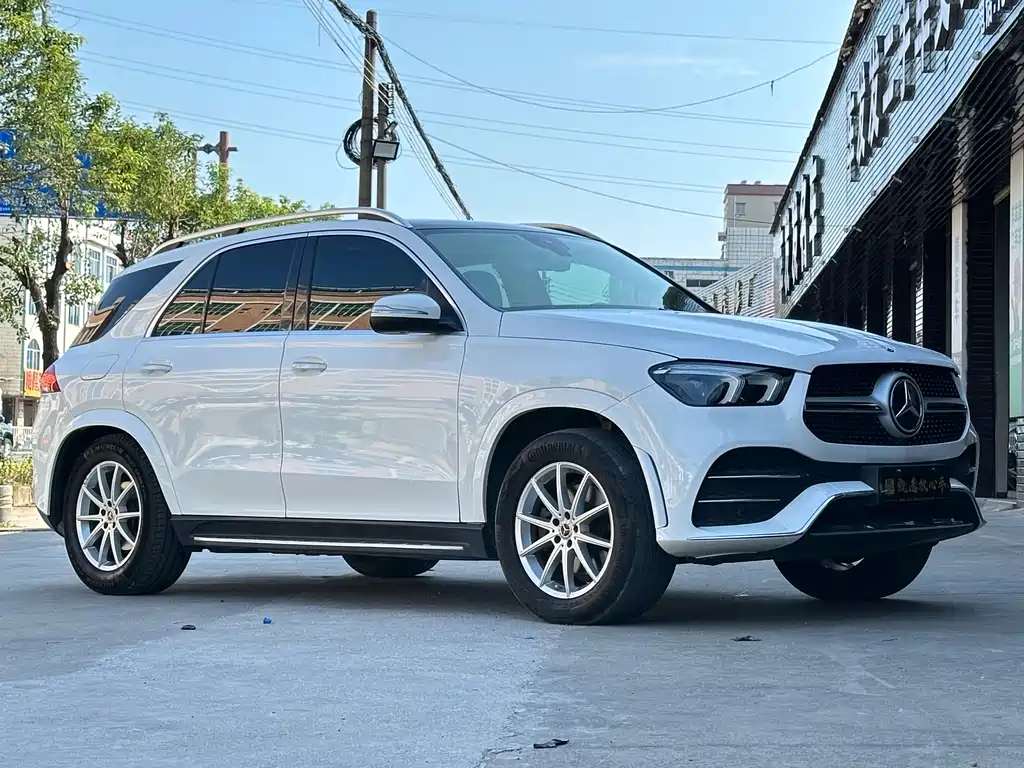 Mercedes-Benz GLE 2019 — фото 15