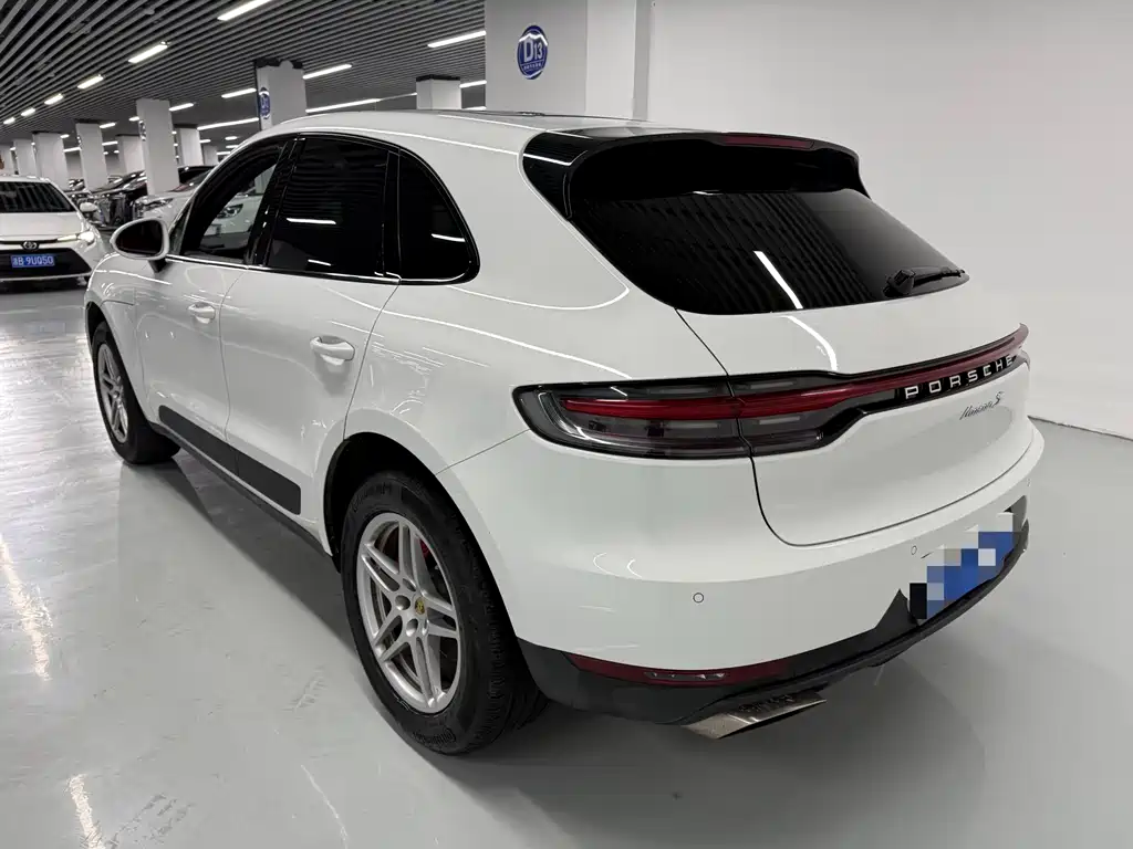 Porsche Macan 2020 — фото 8