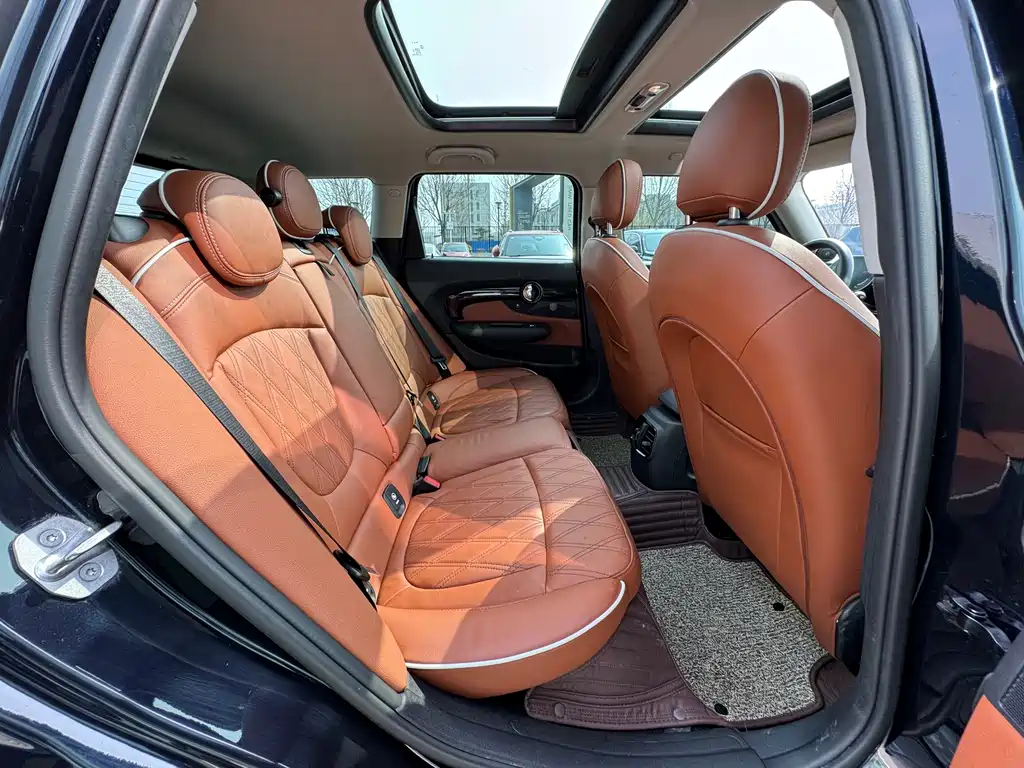 MINI Clubman 2022 — фото 14