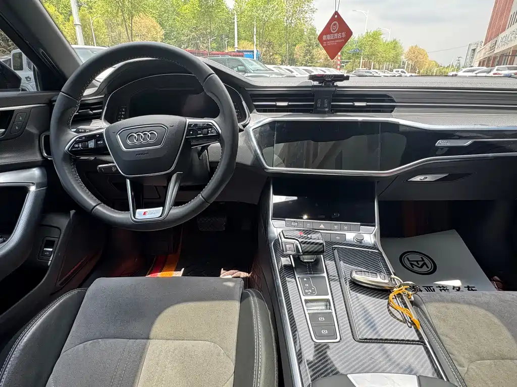 Audi A6L 2020 — фото 13