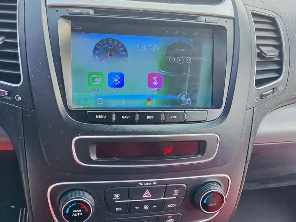 Kia Sorento 2014 — фото 12