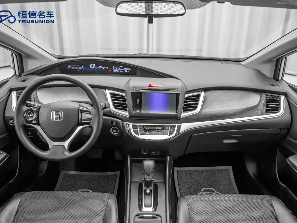 Honda Jade 2015 — фото 12