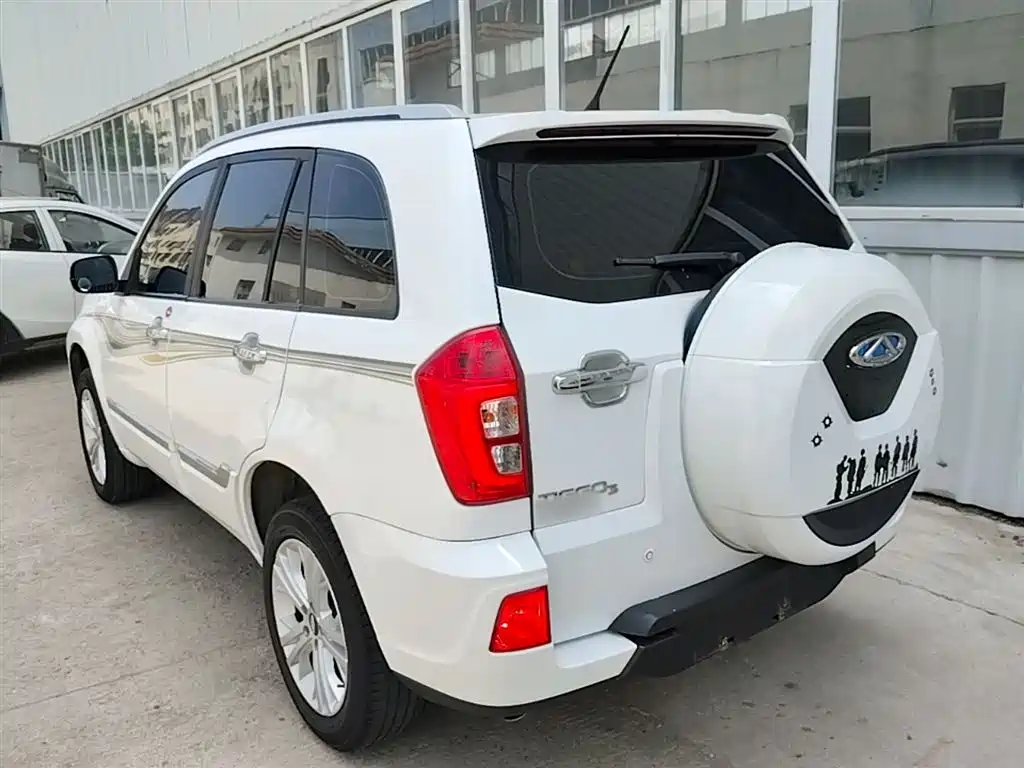 Chery Tiggo 3 2019 — фото 5