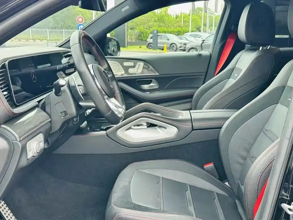 Mercedes-Benz GLE Coupe AMG 2025