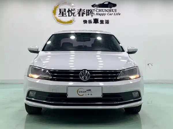 Volkswagen Sagitar 2017