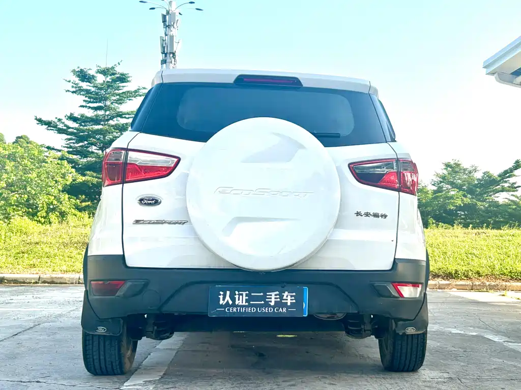 Ford Ecosport 2016 — фото 7