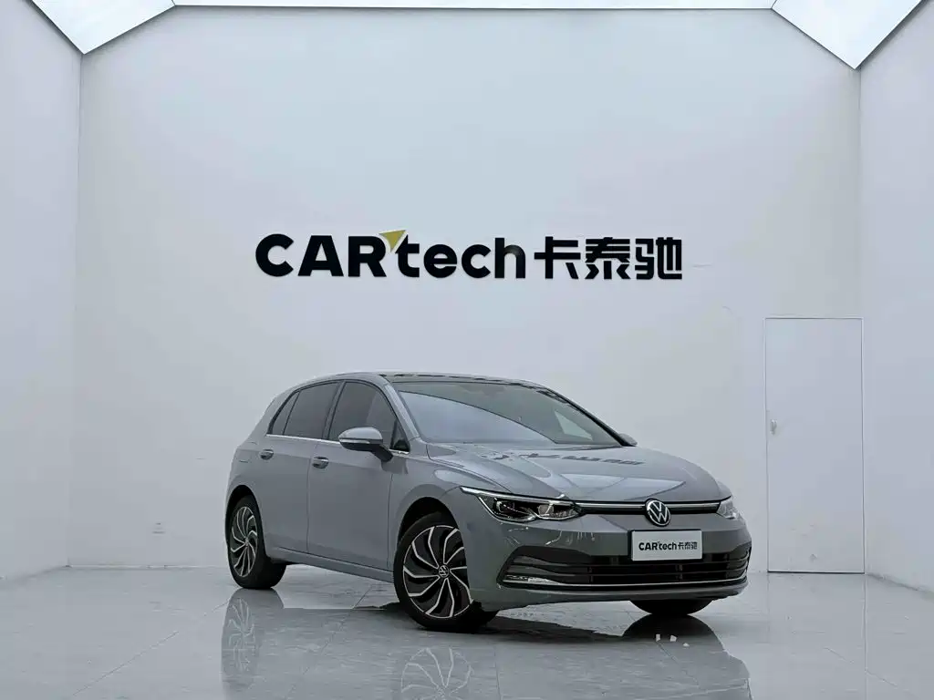 Volkswagen Golf 2021