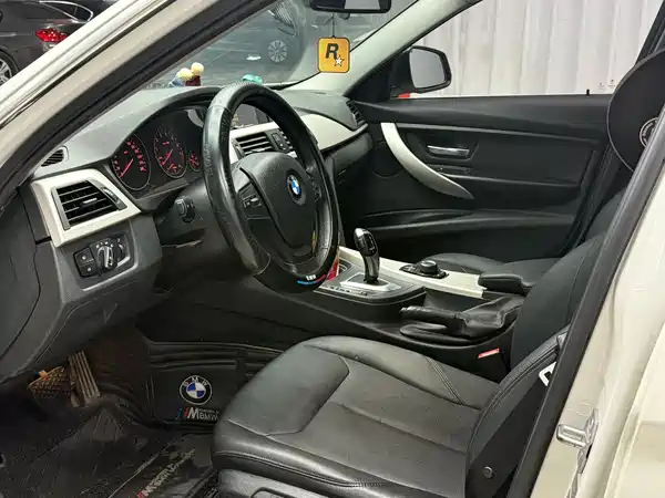 BMW 3 Series 2015