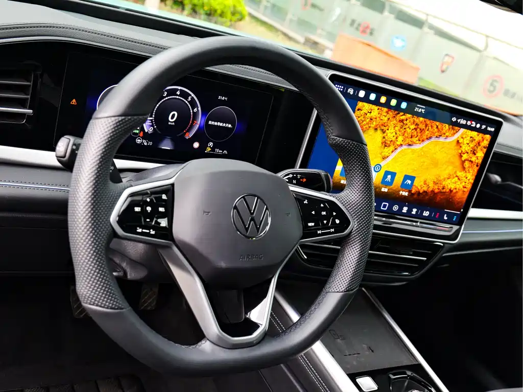 Volkswagen Passat 2025 — фото 13