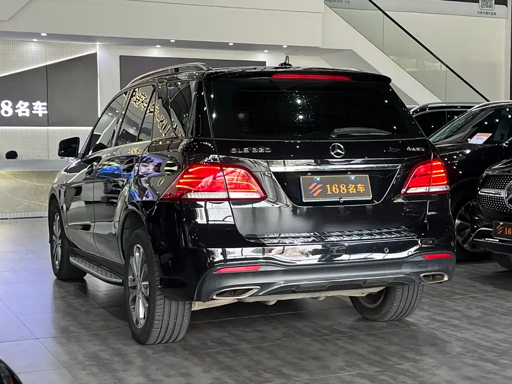 Mercedes-Benz GLE 2016 — фото 4