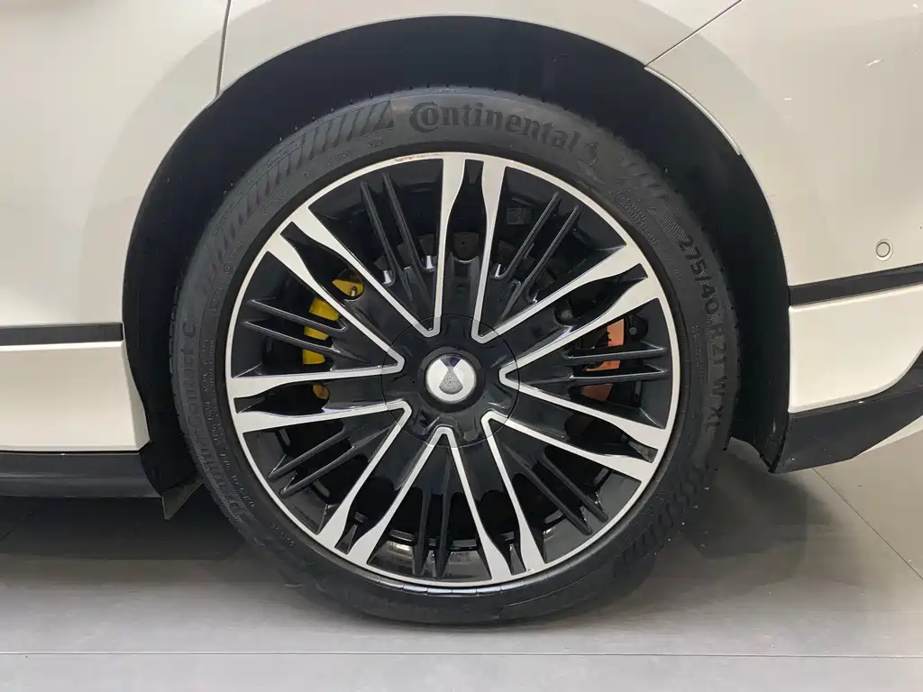 Denza Z9GT 2025