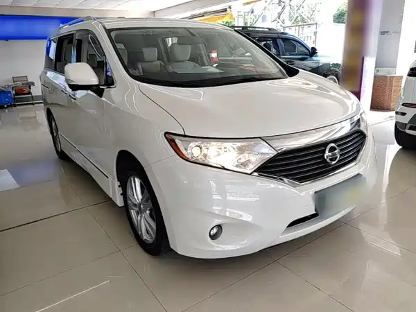 Nissan Quest 2017