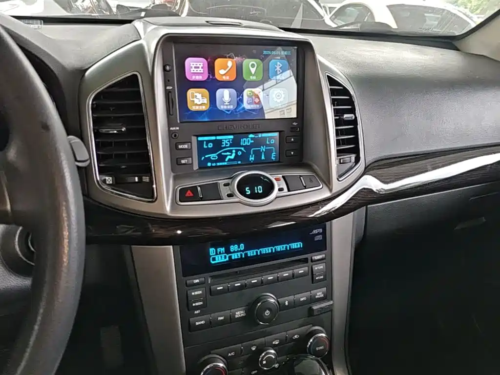 Chevrolet Captiva 2017 — фото 13