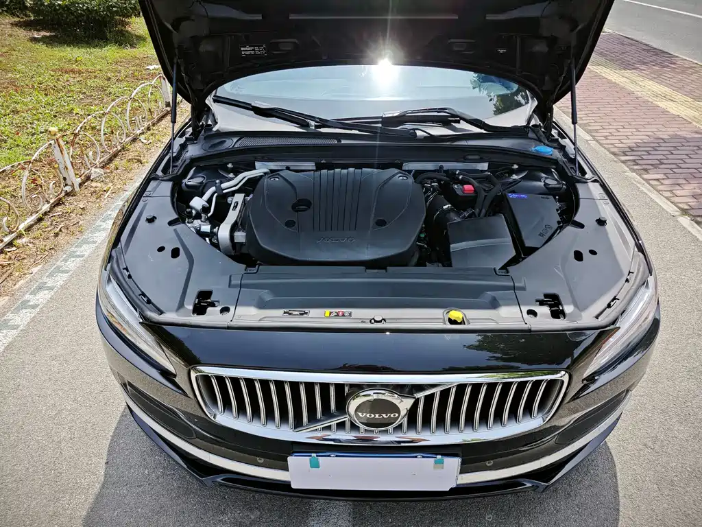 Volvo S90 2023 — фото 9