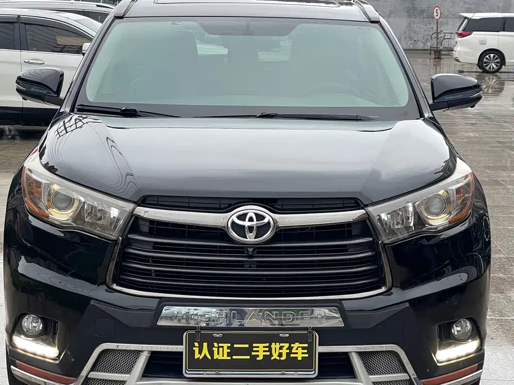 Toyota Highlander 2017 — фото 2