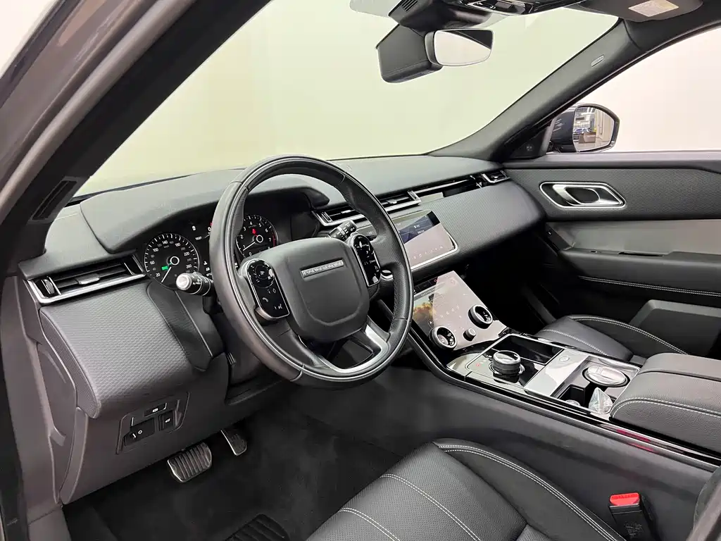 Land Rover Range Rover Velar 2018 — фото 9