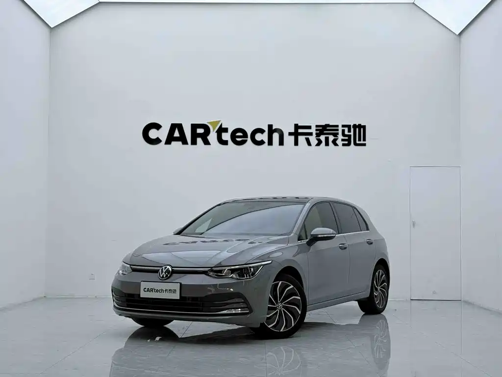 Volkswagen Golf 2021