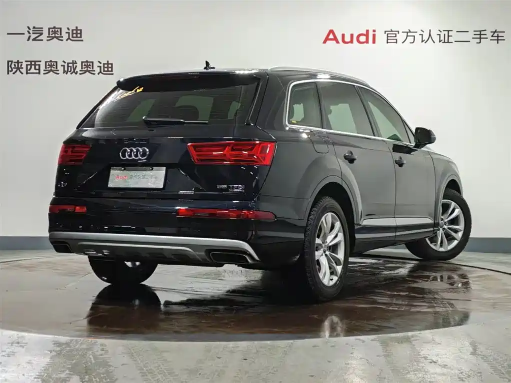 Audi Q7 2020 — фото 4
