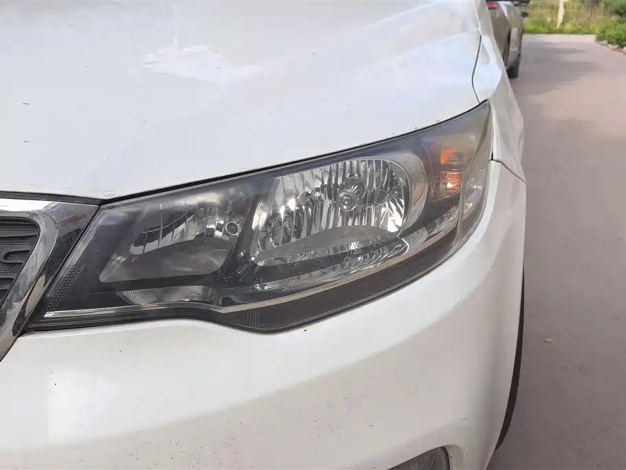 Kia Forte 2015 — фото 5