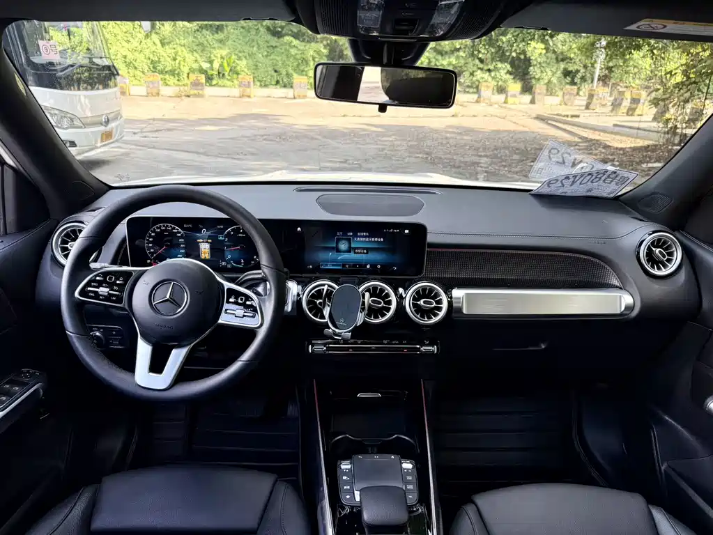 Mercedes-Benz GLB 2020 — фото 13