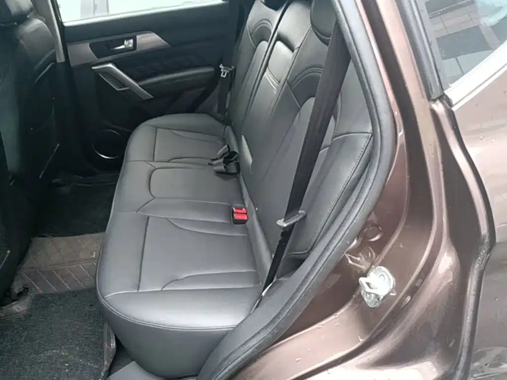 Haval H2 2015 — фото 17