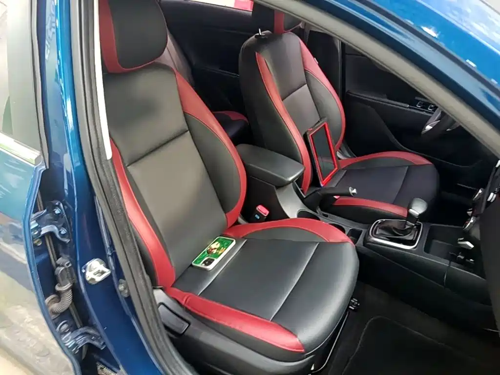 Kia KX Cross 2018 — фото 25