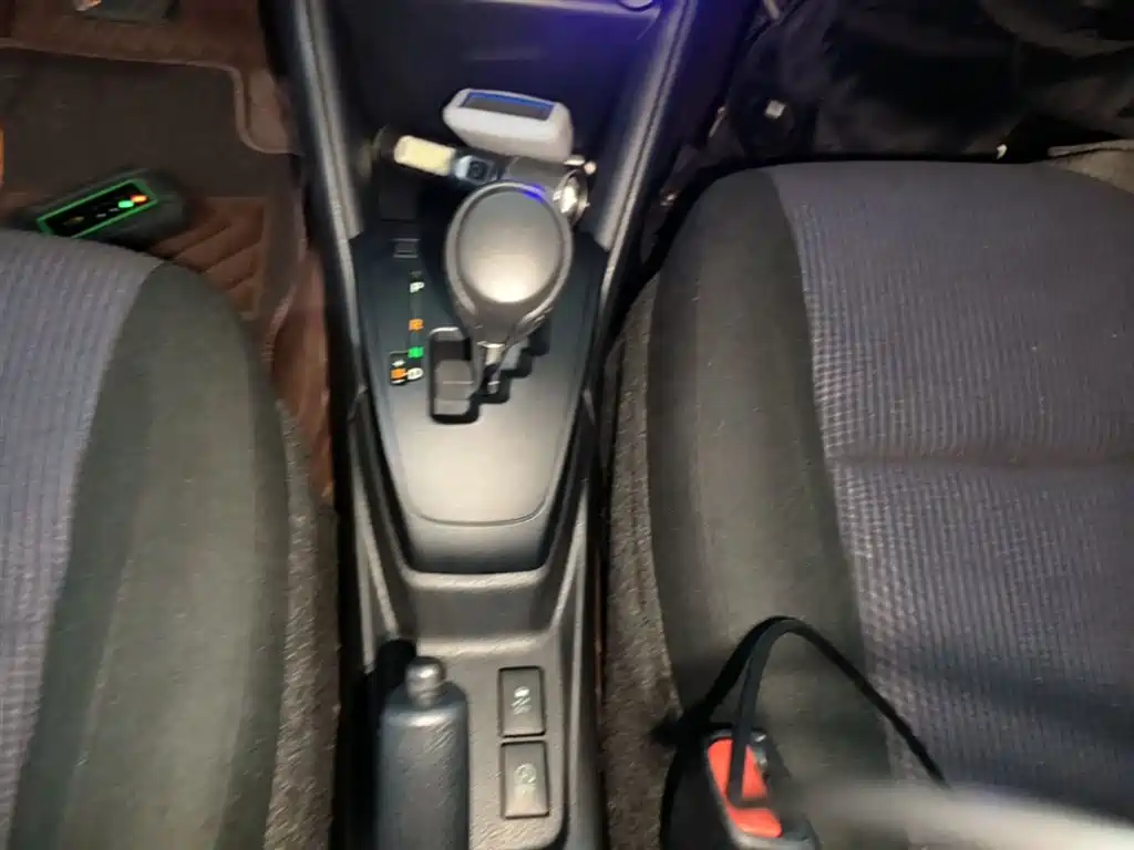 Toyota Yaris L 2017 — фото 14