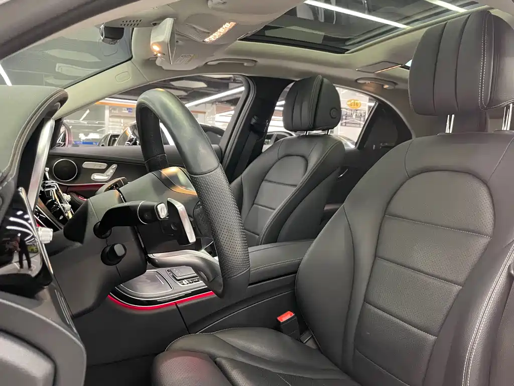 Mercedes-Benz C-Class 2020 — фото 21
