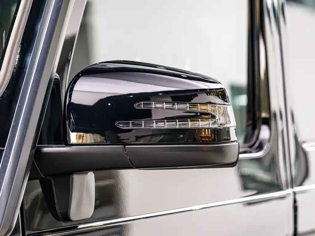 Mercedes-Benz G-Class AMG 2011 — фото 24
