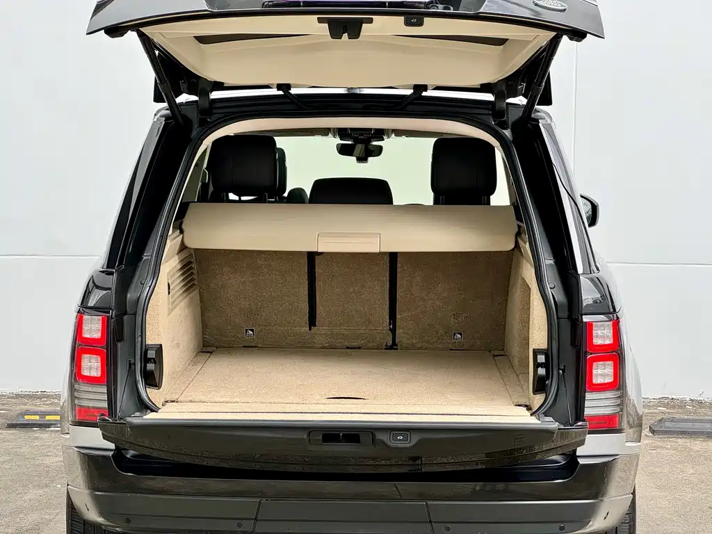Land Rover Range Rover 2018 — фото 14