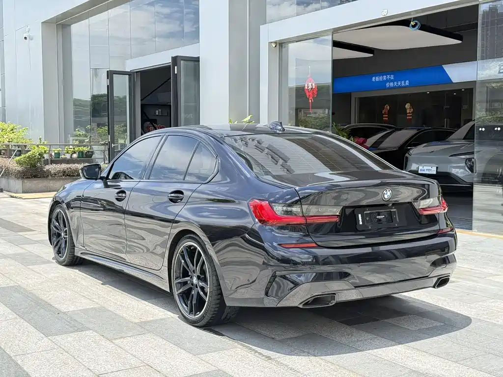 BMW 3 Series 2020
