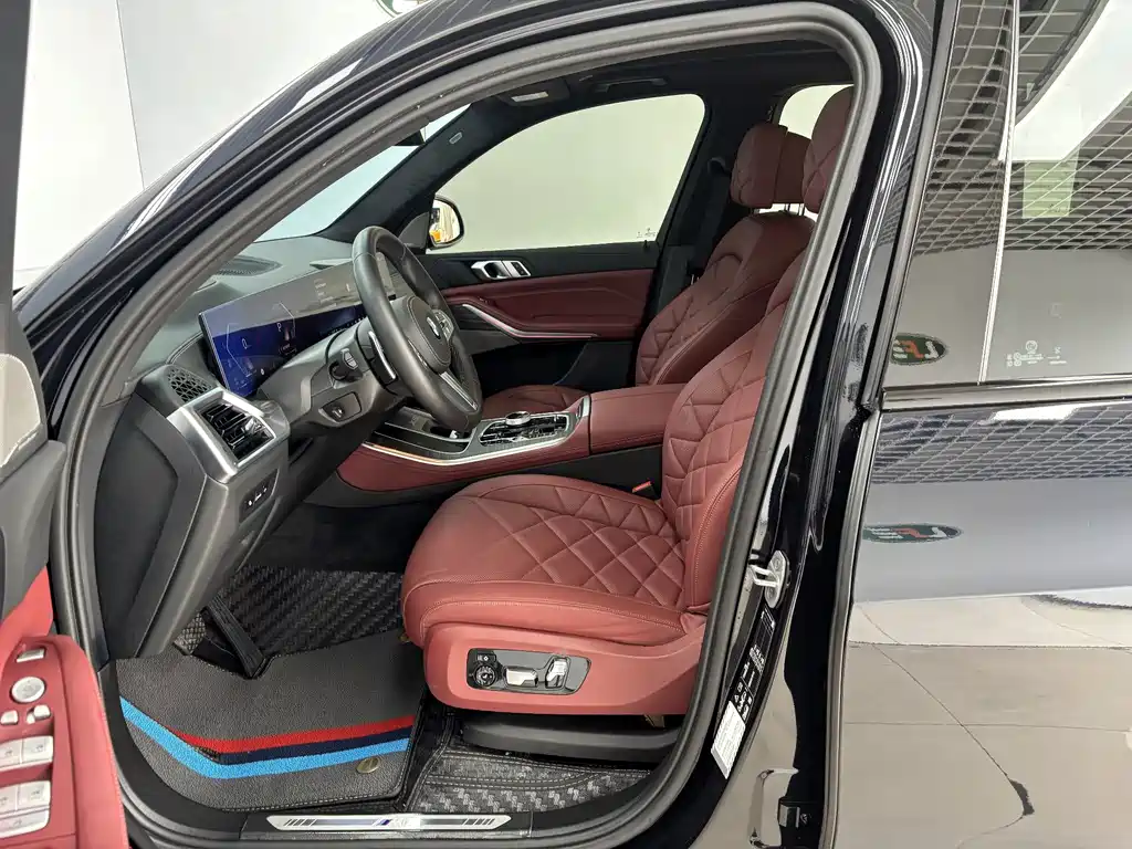 BMW X5 2025 — фото 11
