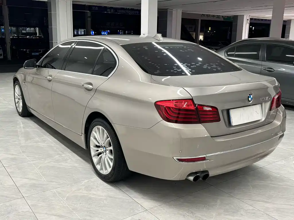 BMW 5 Series 2015 — фото 7
