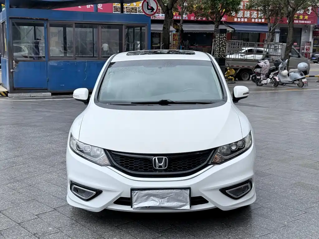 Honda Jade 2015 — фото 2