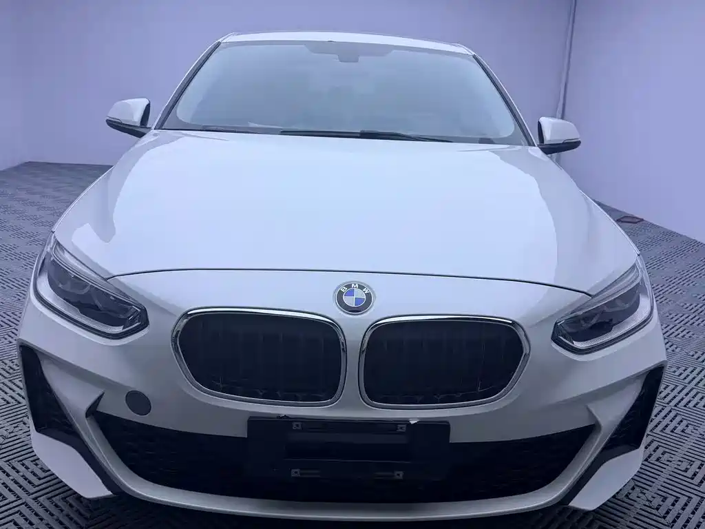 BMW 1 Series 2022