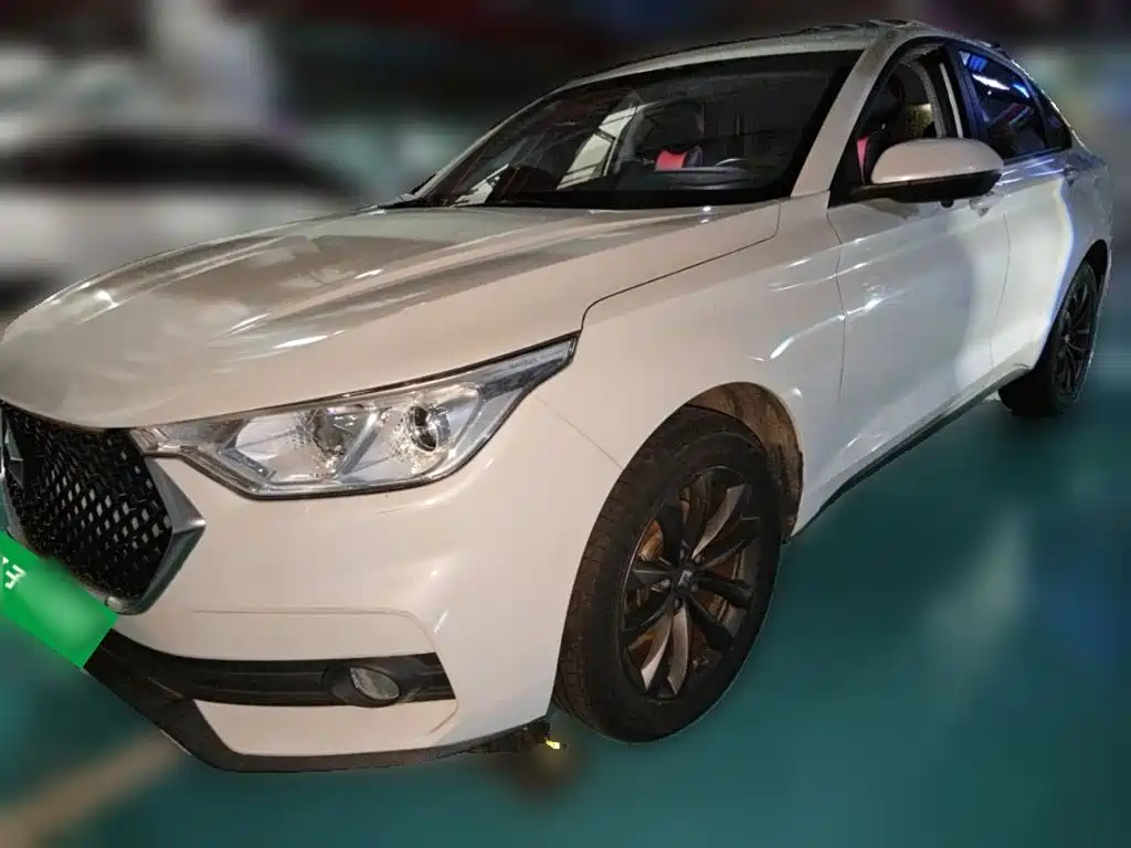 Baojun RC-6 2021