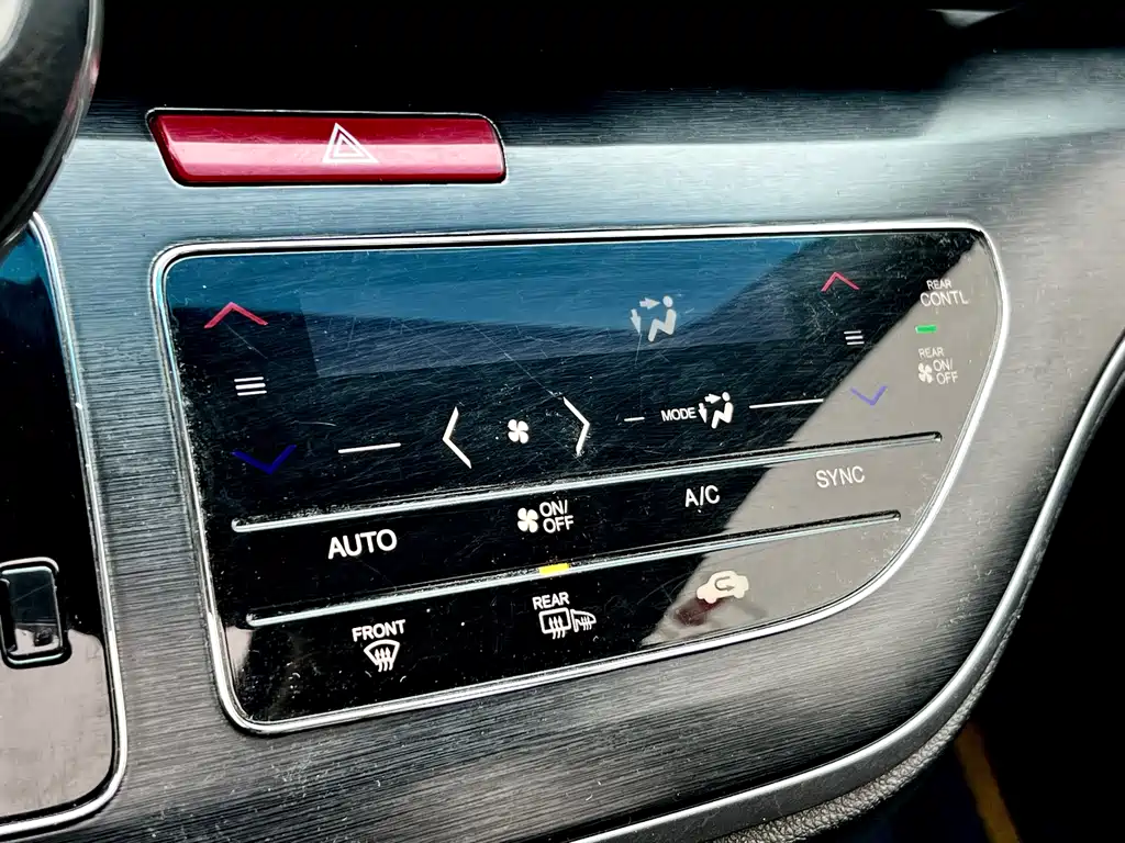 Honda Elysion 2016 — фото 15