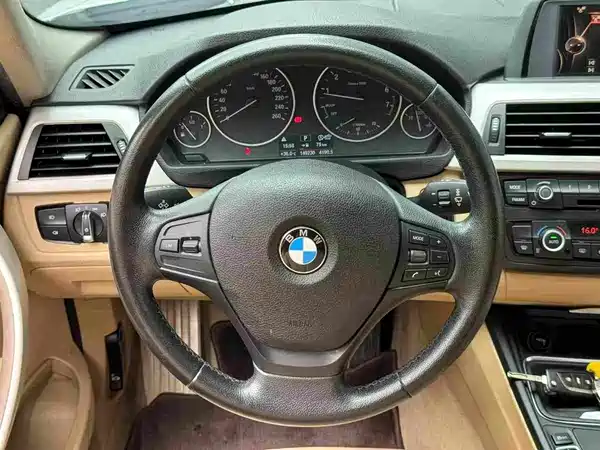 BMW 3 Series 2015
